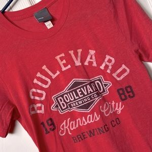 Boulevard Brewing KCMO 1989 distressed graphic t-shirt